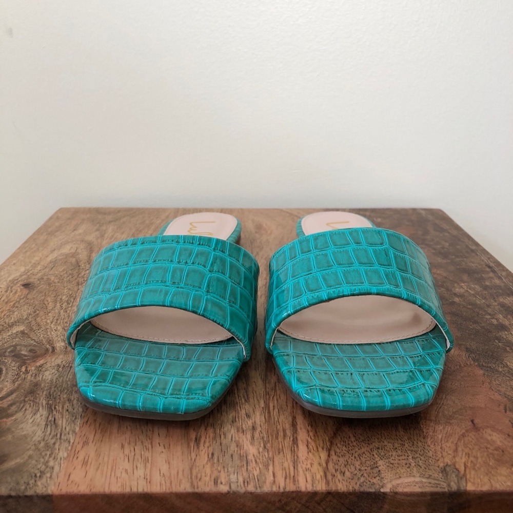 Lulus Markiee Teal Crocodile Embossed Slide Sandal - Picture 4 of 13